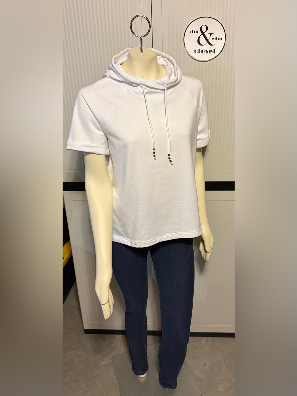 J Jill White Short-Sleeve Hoodie Top with Drawstring - Easy for Summer!